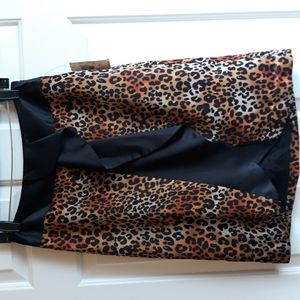 Leopard Print Pencil Skirt. Size 6